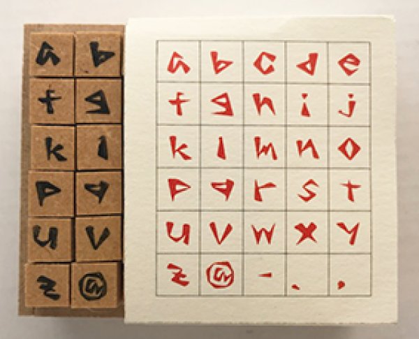 画像1: 三角文字-アルファベット数字3号小文字 (1)